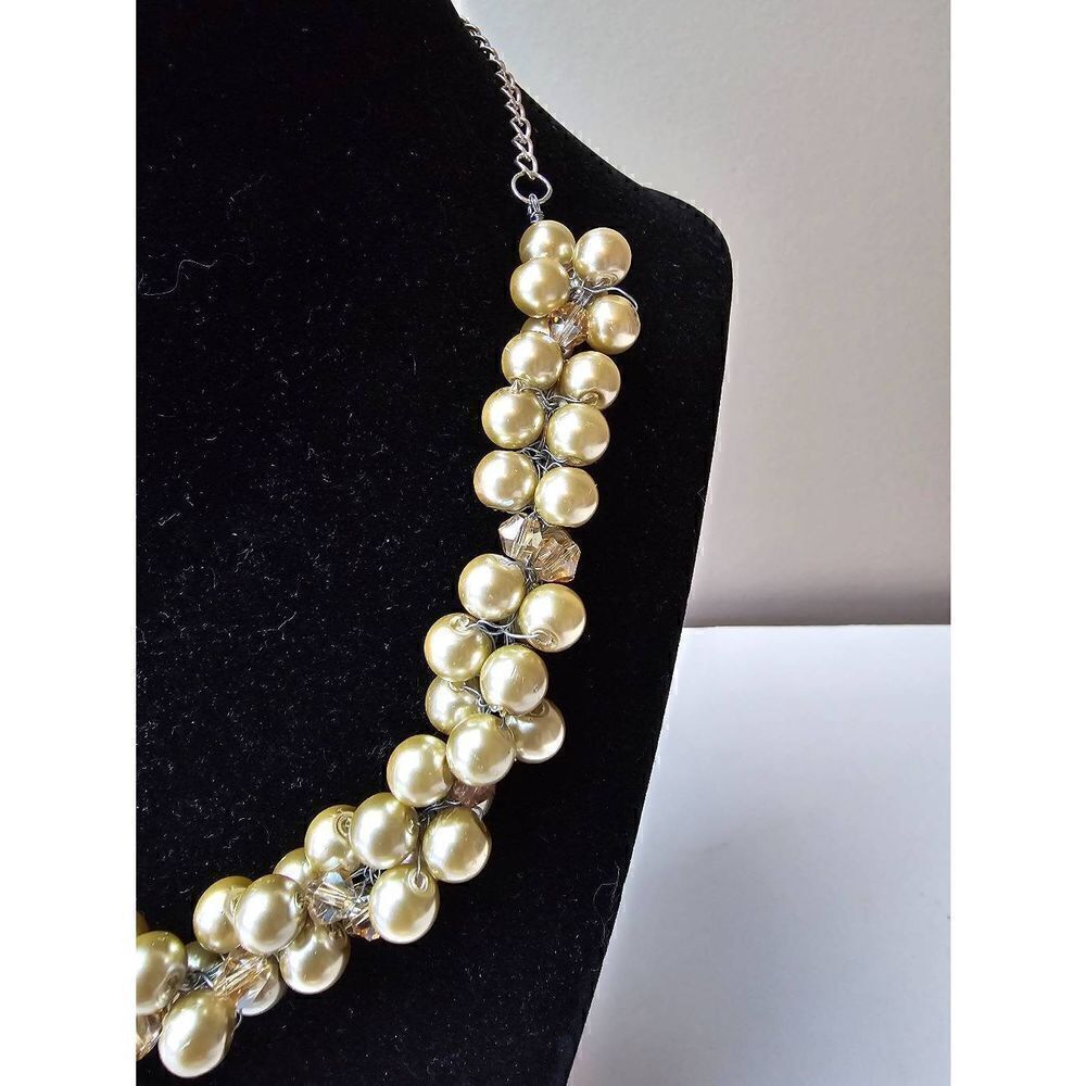 Gold pearl necklace - Picture 3 of 6